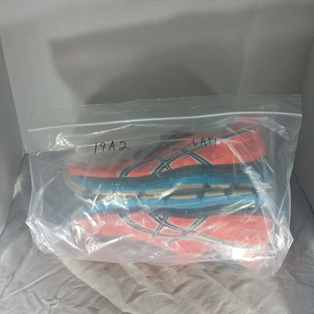 Asics Gel-Neo33 Running‎ Shoes Coral Pink Blue T272N Womens Size 9.5 Mens 8
